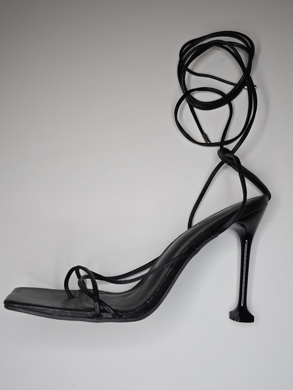 MIXX Shuz Black Lace-Up Heels Strappy Square Toe Stiletto Sandals Womens 9 Nelly